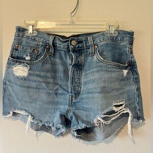 Levi’s 501 original sz 29 ripped jean shorts